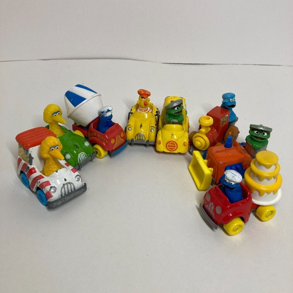 Vintage Playskool Sesame Street Diecast Toy Cars Trucks Cookie Monster Oscar Big